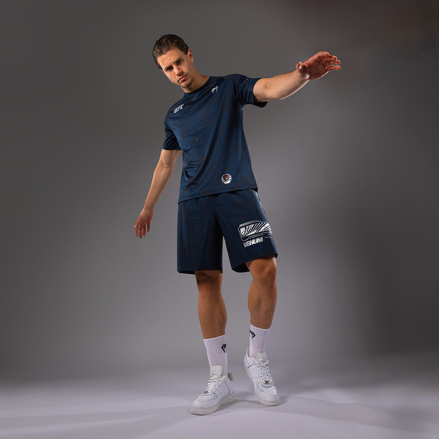 Футболка UFC Fusion by Venum Fight Week Dry-Tech для мужчин - Oceanic Blue