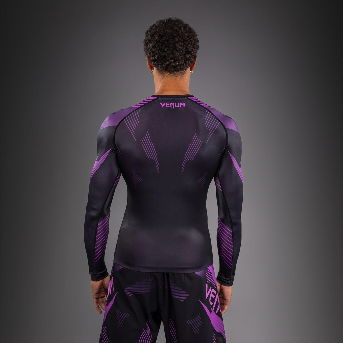 Рашгард с длинным рукавом Venum No-Gi 6.0 - Чёрный/Фиолетовый