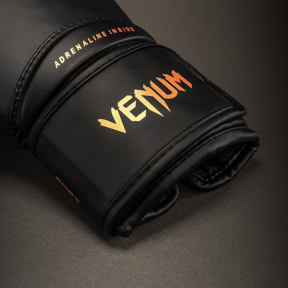 Боксерские перчатки Venum Contender 1.5 - Черный/Медный
