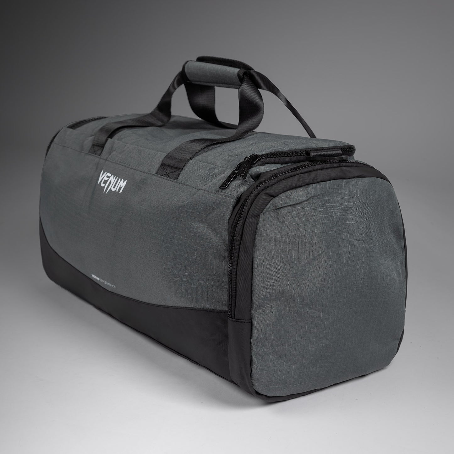 Спортивная сумка Venum Evo 2 XTrem Ripstop (55-63 л) – Грозовой серый