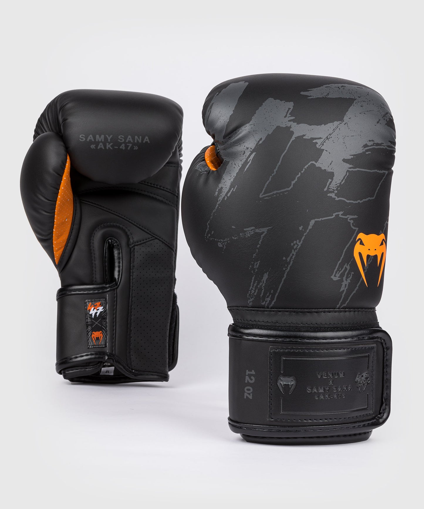 Venum S47 Боксерские перчатки - черный/оранжевый