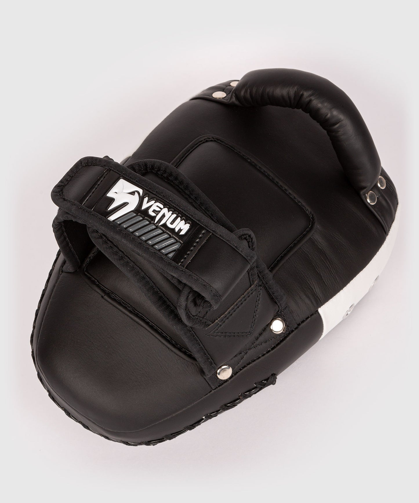 Venum Small Kick Boxing Pad 2.0 Micro Fiber Quality - черный/белый