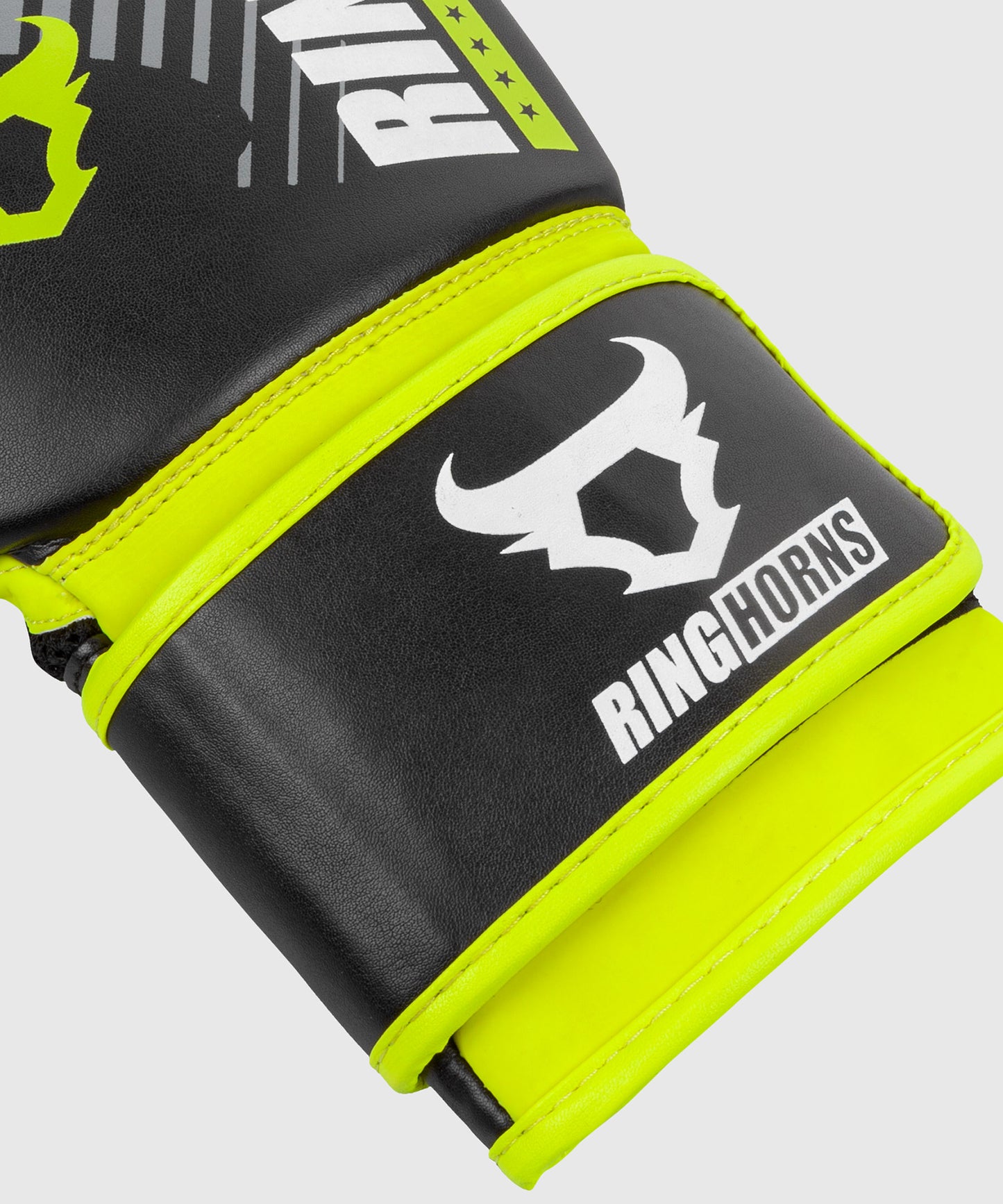 Боксерские перчатки Ringhorns Charger MX - Черный/Нео-желтый
