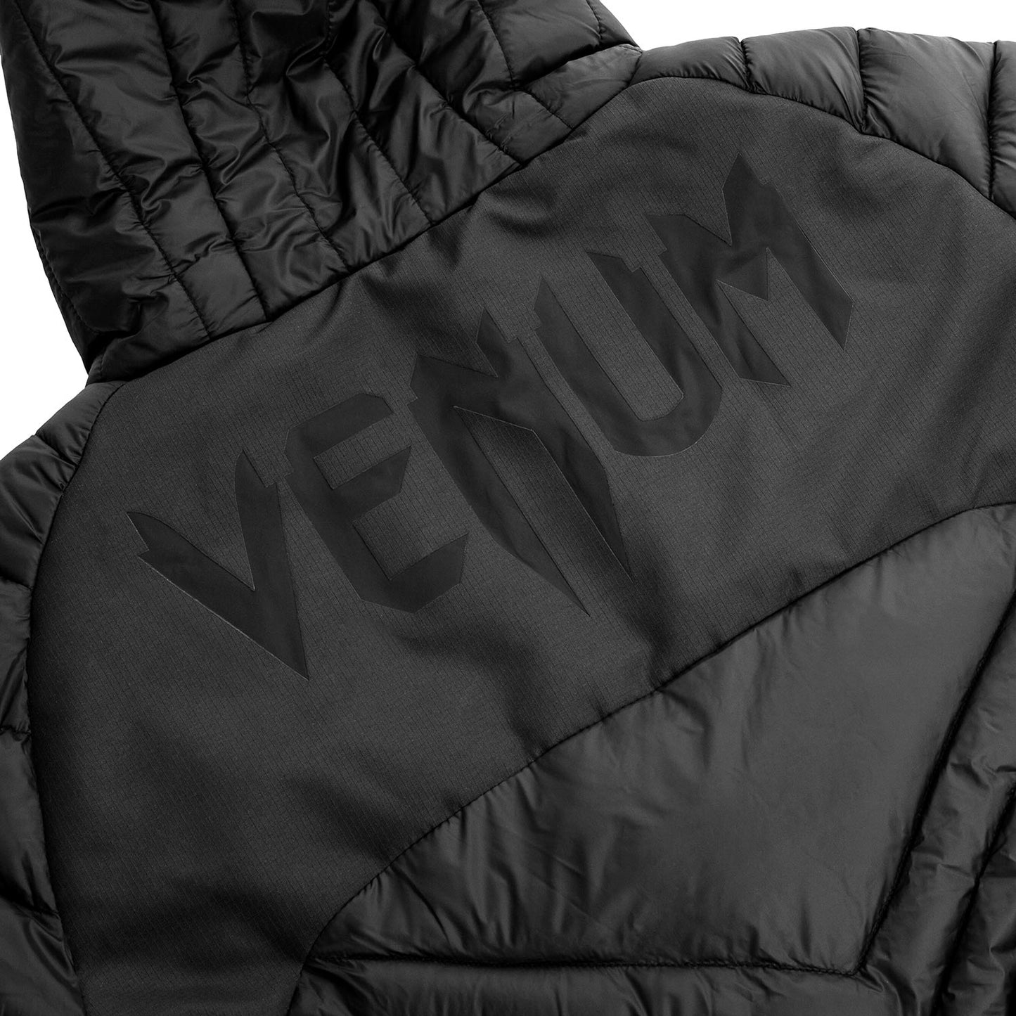 ЗИМНЯЯ КУРТКА VENUM ELITE - ЧЕРНЫЙ