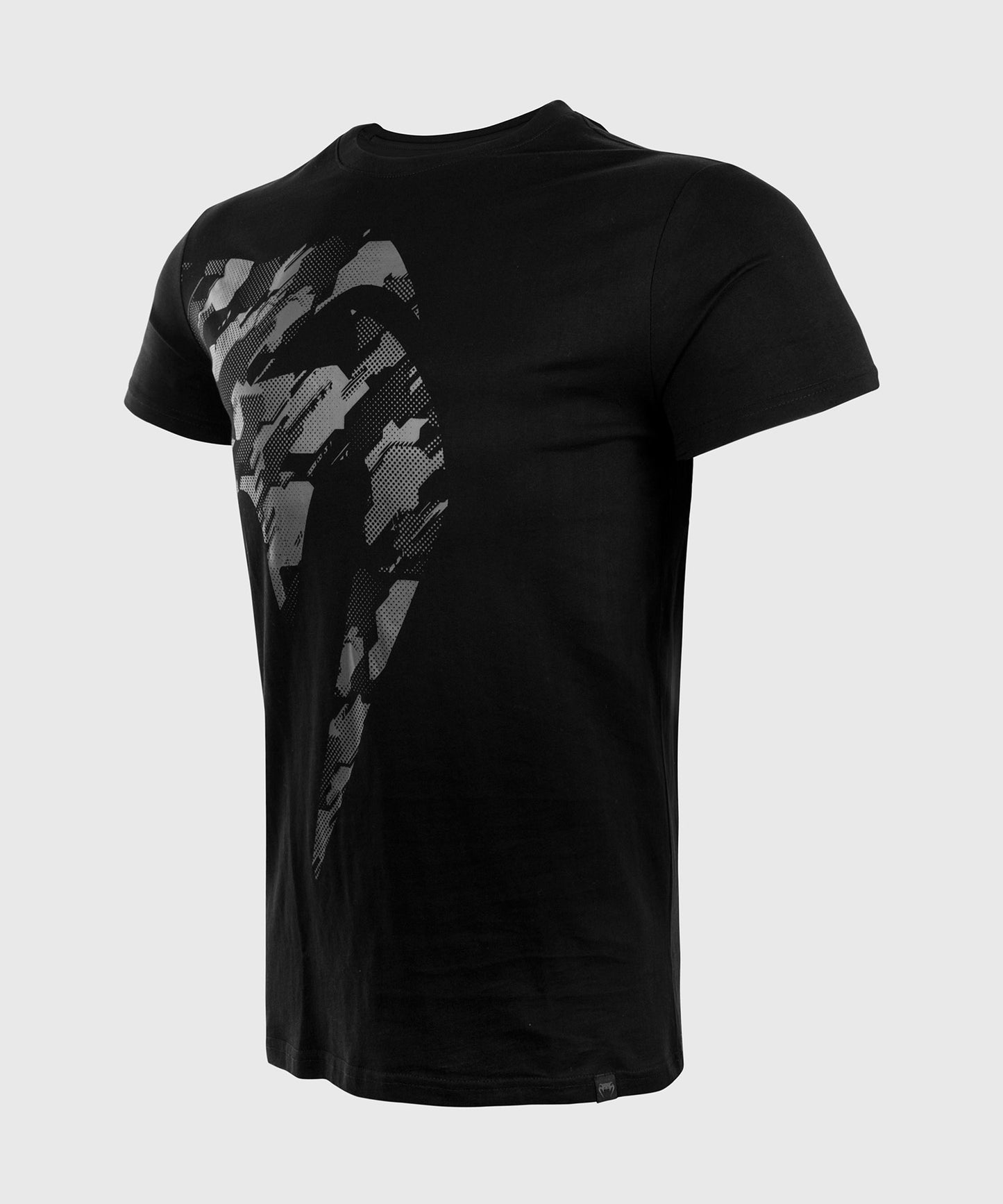 ФУТБОЛКА VENUM GIANT CAMO 2.0 - ЧЕРНЫЙ/КАМУФЛЯЖ