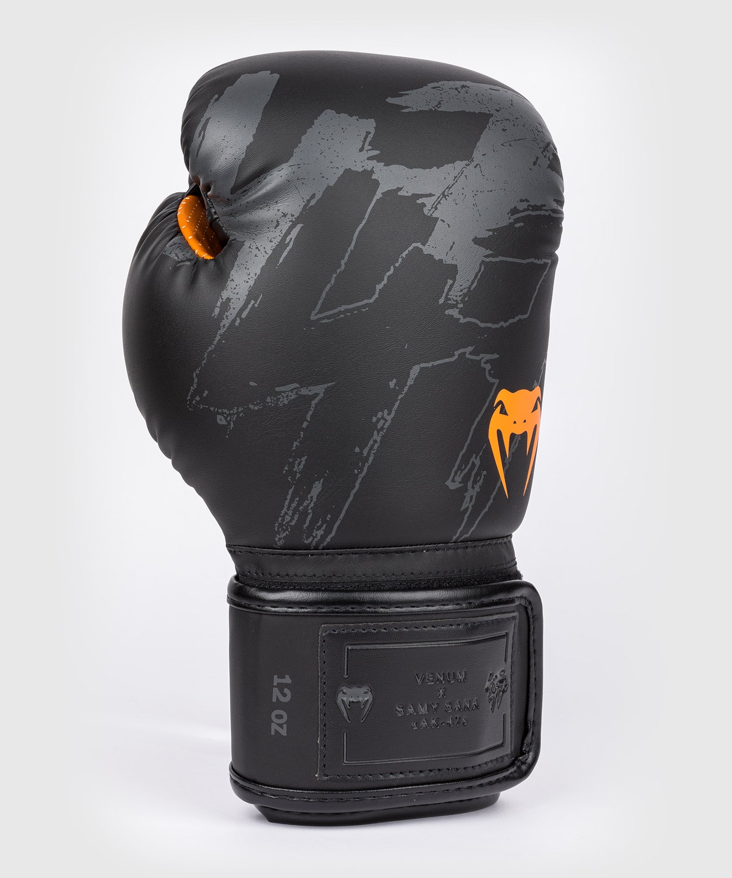 Venum S47 Боксерские перчатки - черный/оранжевый