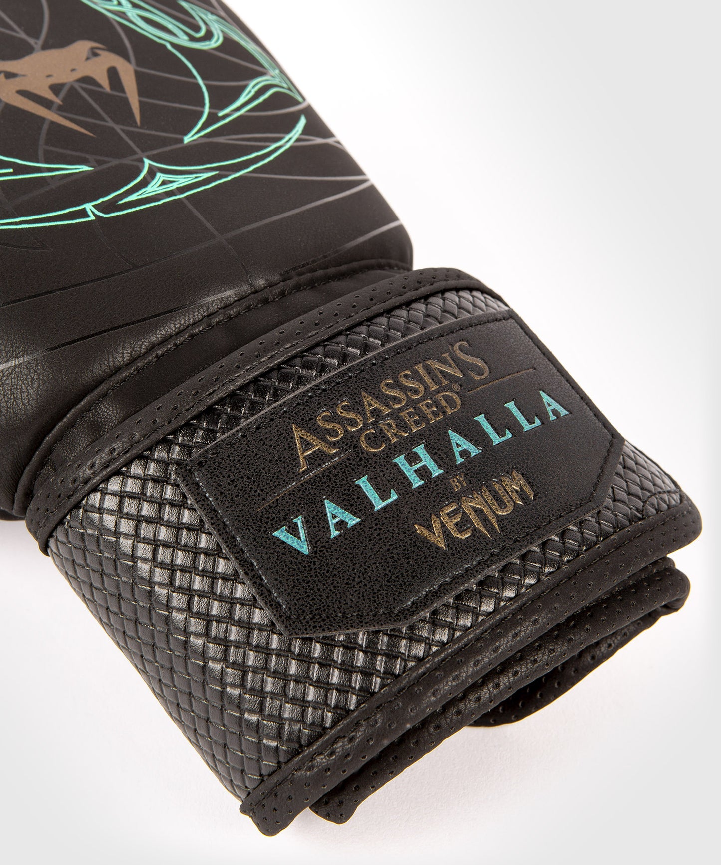 Боксерские перчатки Venum Assassin's Creed - черный/синий