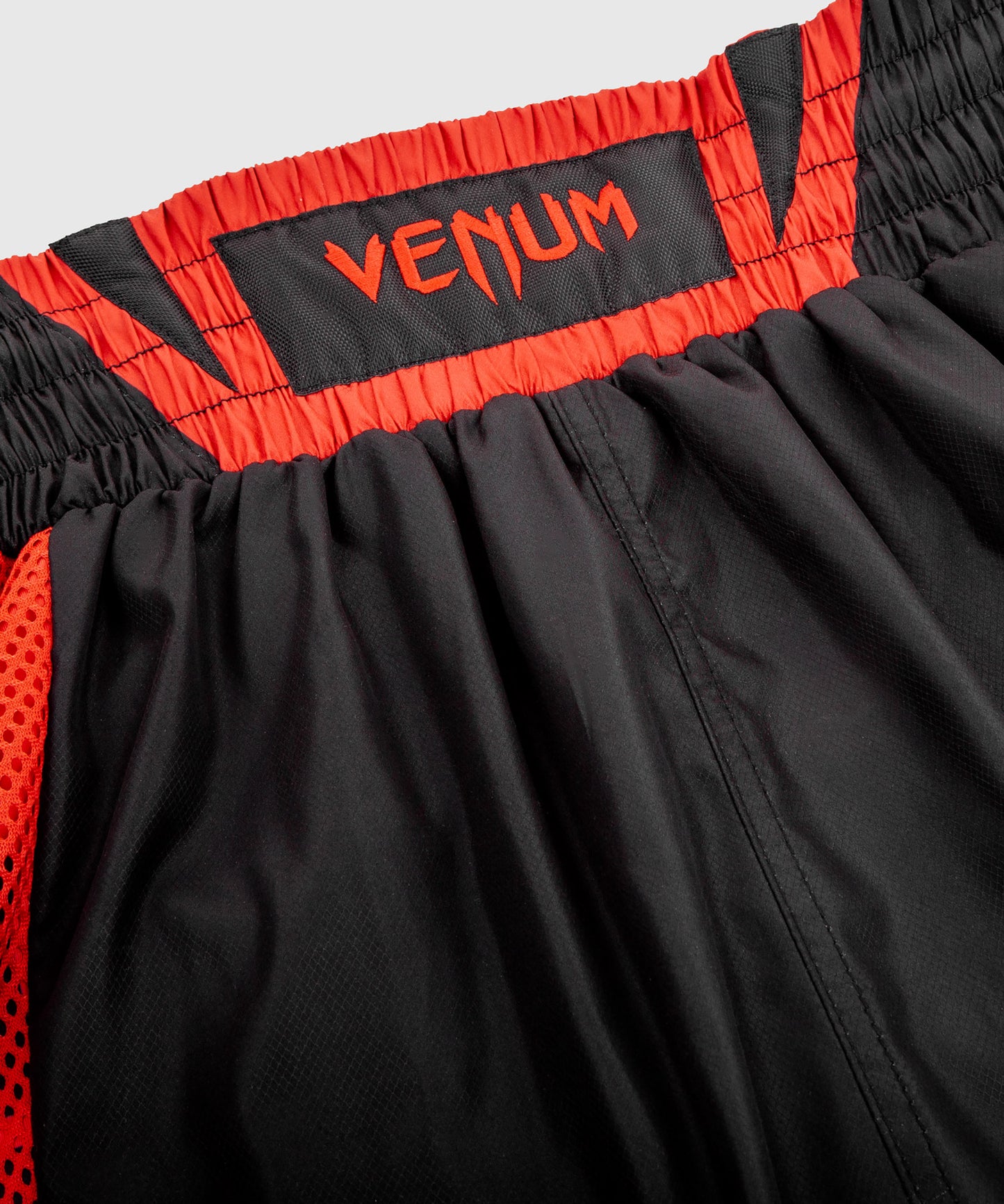 Шорты Venum Elite - Черный/Красный