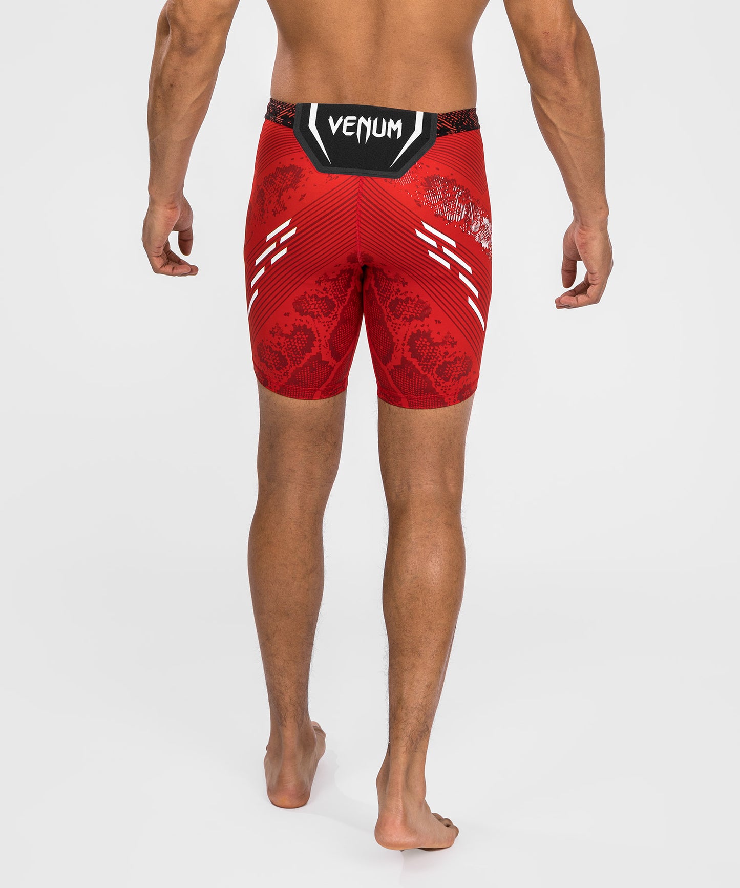 UFC Adrenaline by Venum Authentic Fight Night Мужские шорты Vale Tudo Short - красный