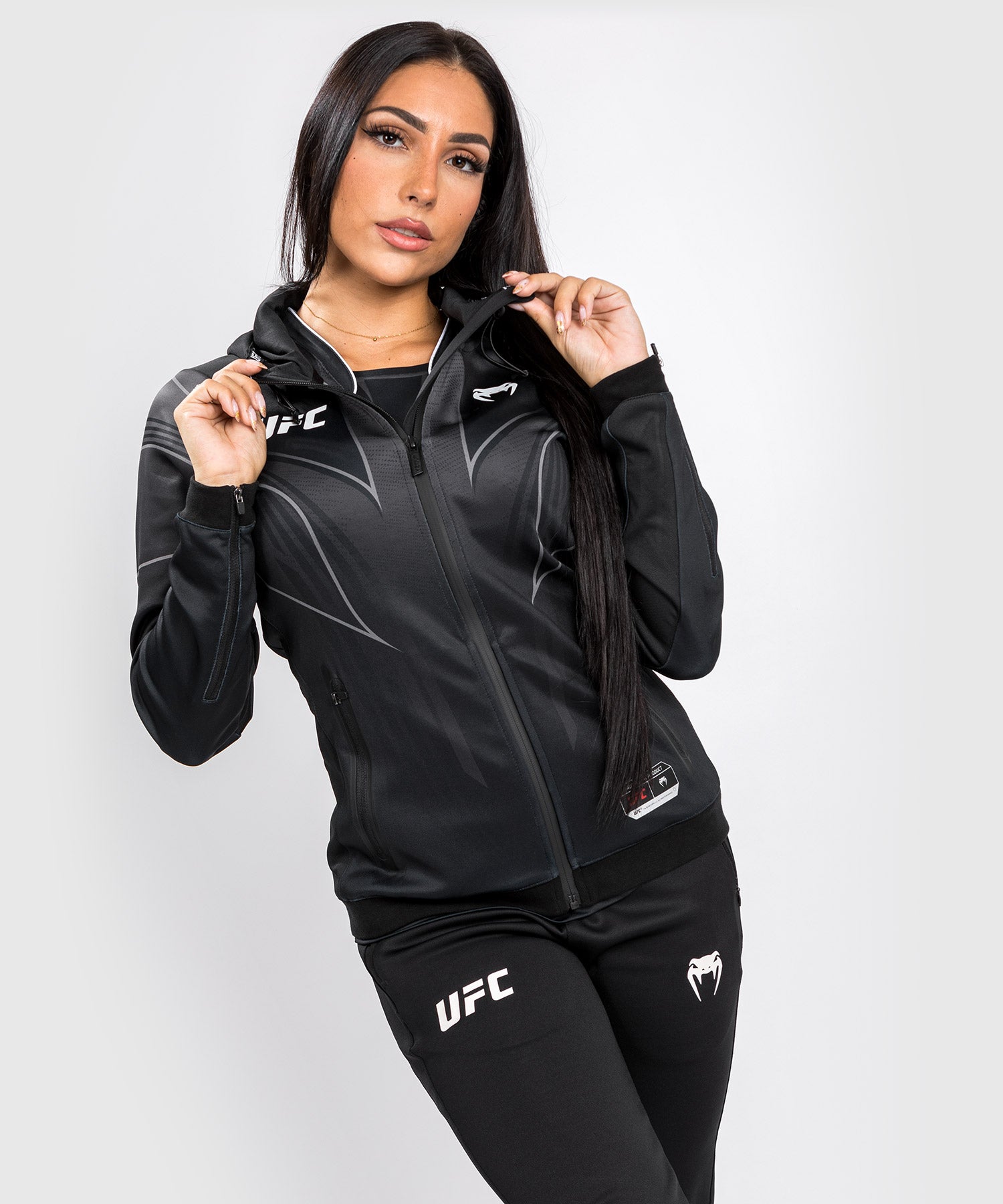 Ea7 tracksuit dame store