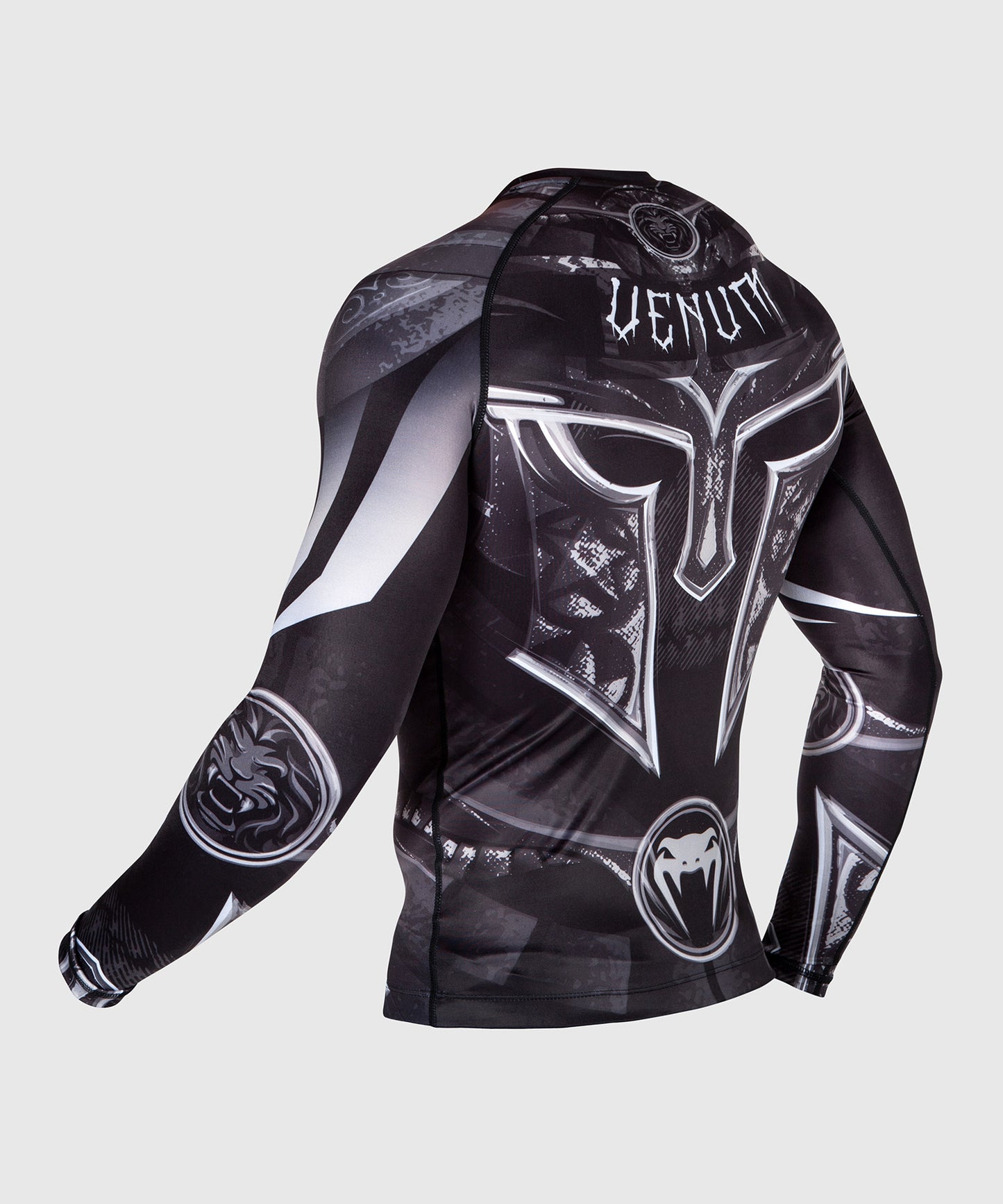 РАШГАРД VENUM GLADIATOR 3.0 - ЧЕРНЫЙ/БЕЛЫЙ – ДЛИННЫЙ РУКАВ