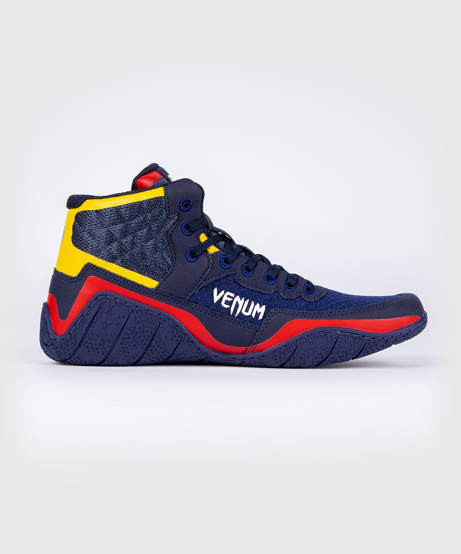 Venum Elite