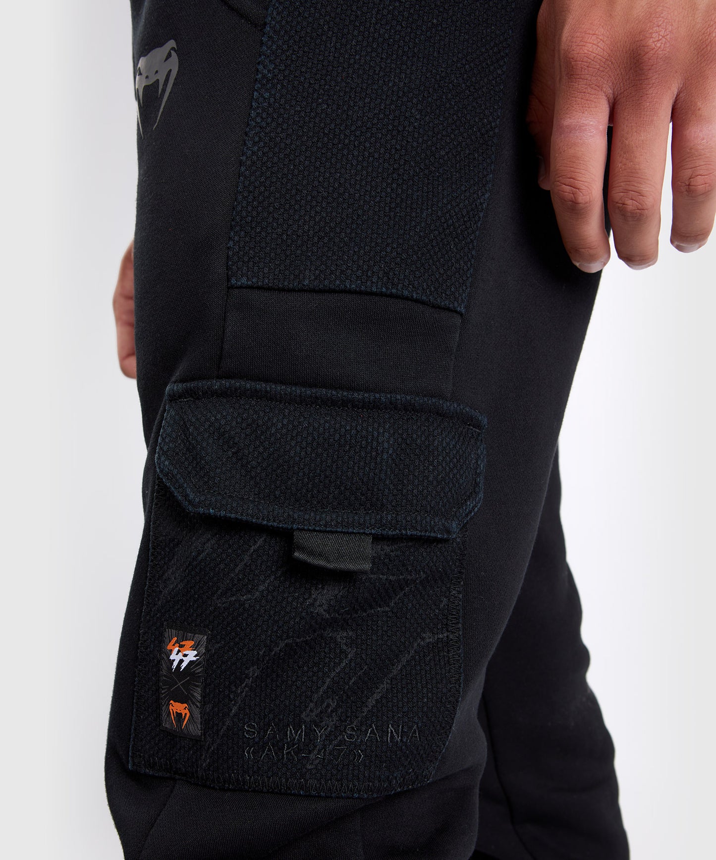 Venum S47 Спортивные брюки - черный/оранжевый